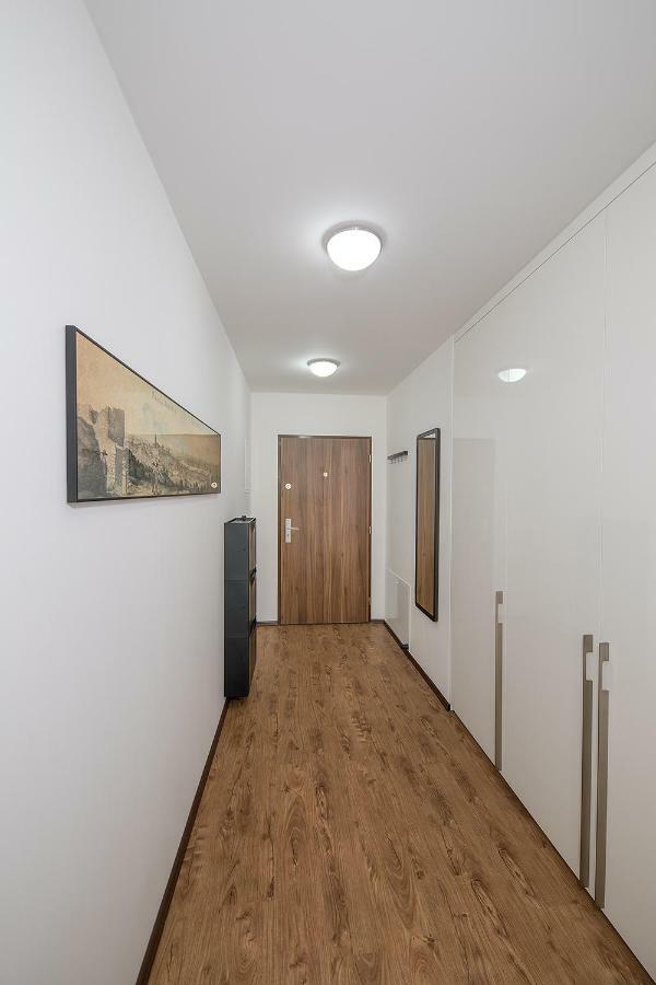 Apartment Near City Centre With Parking Place Prague Luaran gambar